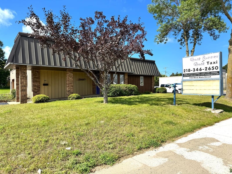 745 W Main St, Perham, MN 56573