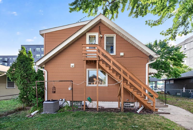 2306 California St NE, Minneapolis, MN 55418