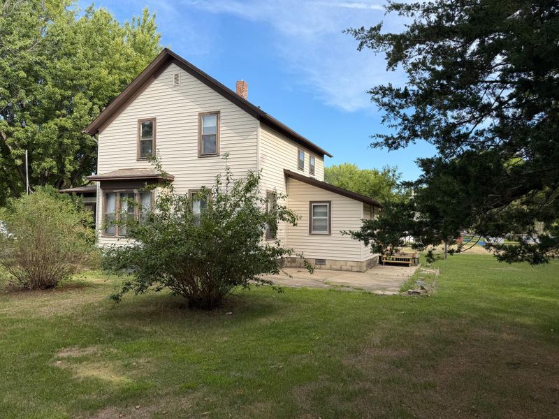 331 SW Park St, Luverne, MN 56156
