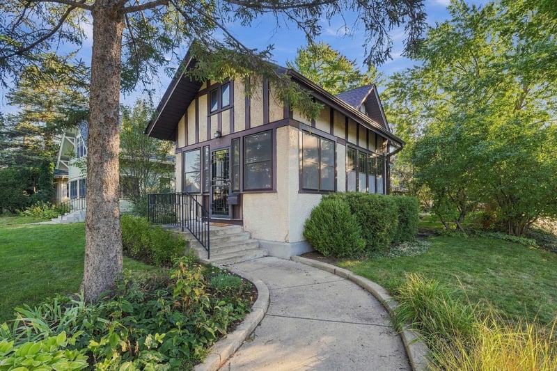 4355 Garfield Ave, Minneapolis, MN 55409