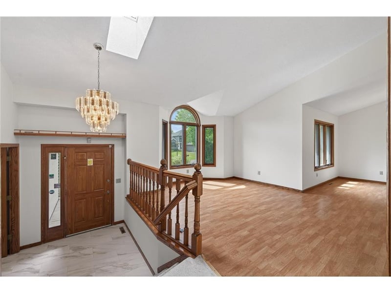 9000 Ashley Ter, Brooklyn Park, MN 55443