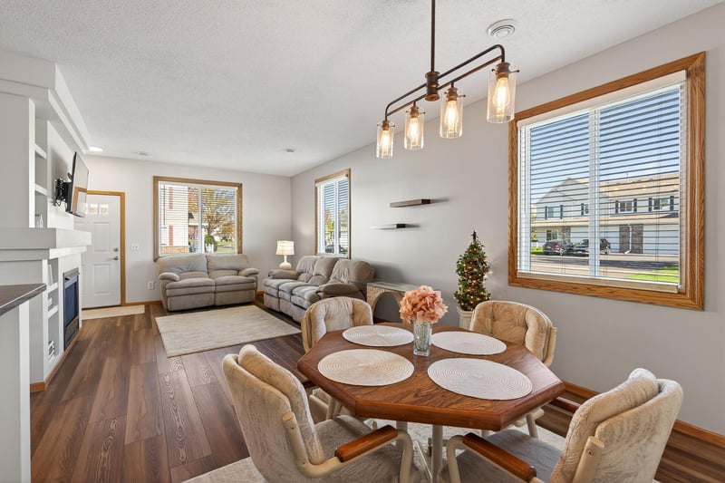 18451 97th Pl N, Maple Grove, MN 55311