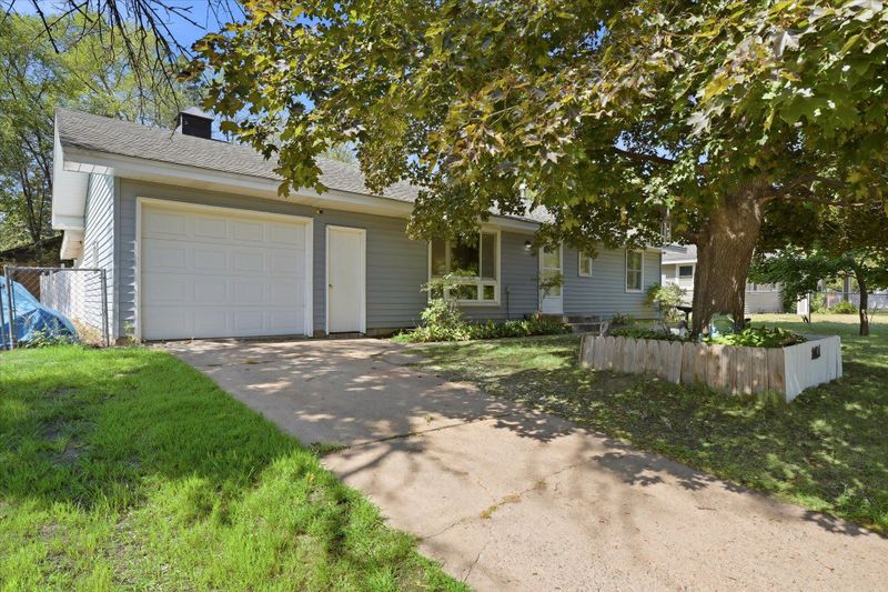 11401 Swallow Cir NW, Coon Rapids, MN 55433