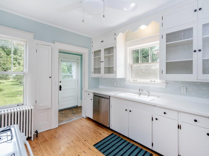 862 Holton St, Saint Paul, MN 55104
