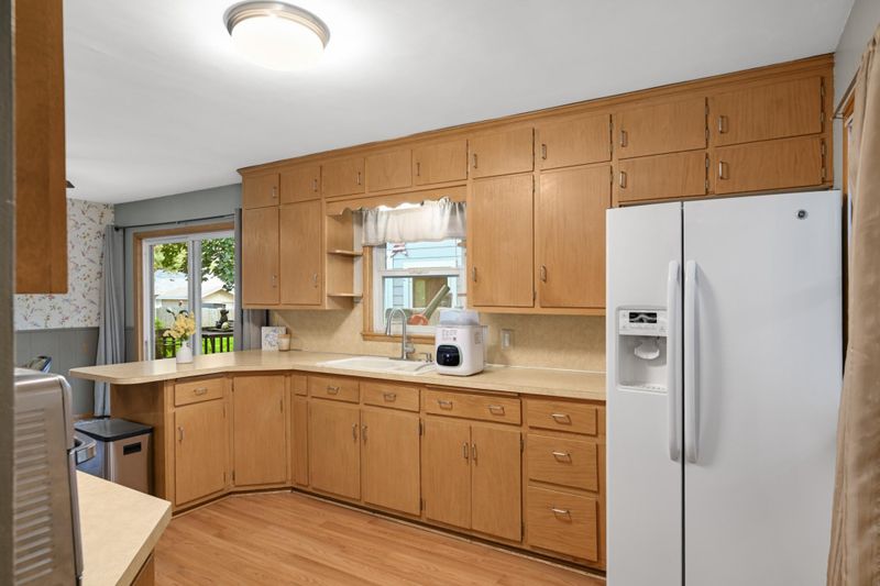 709 7th St, Farmington, MN 55024