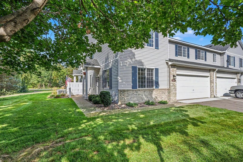 292 Tamarack Trl #808, Farmington, MN 55024