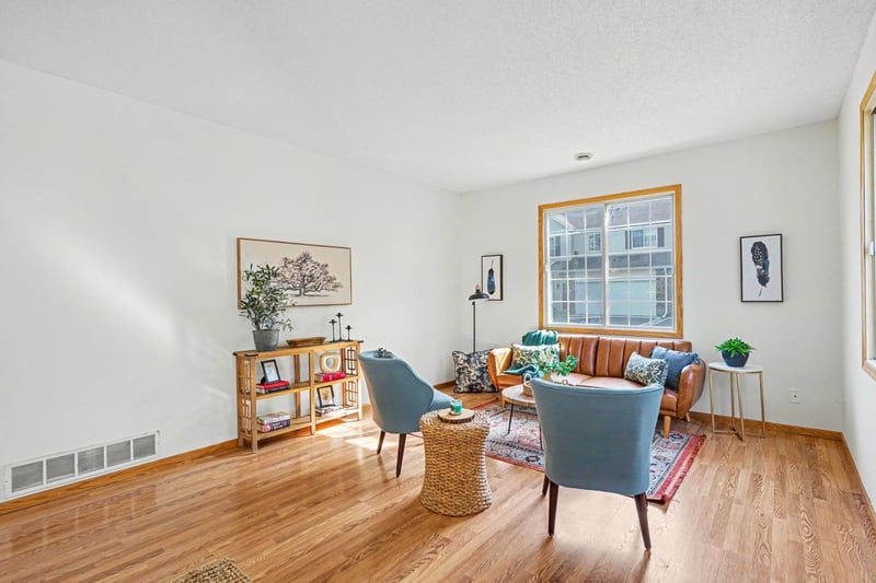 292 Tamarack Trl #808, Farmington, MN 55024