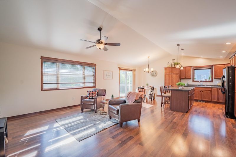 217 Monte Carlo Dr, Eau Claire, WI 54703
