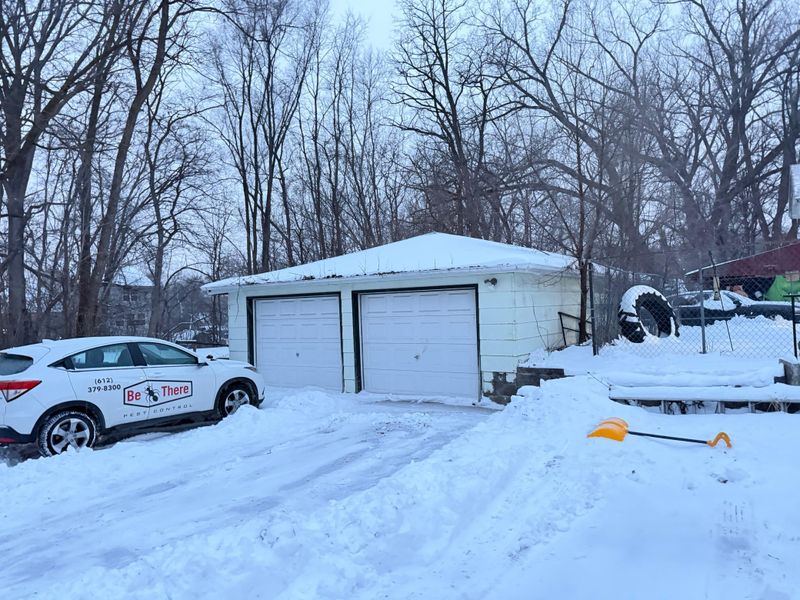 380 Larpenteur Ave E, Saint Paul, MN 55117