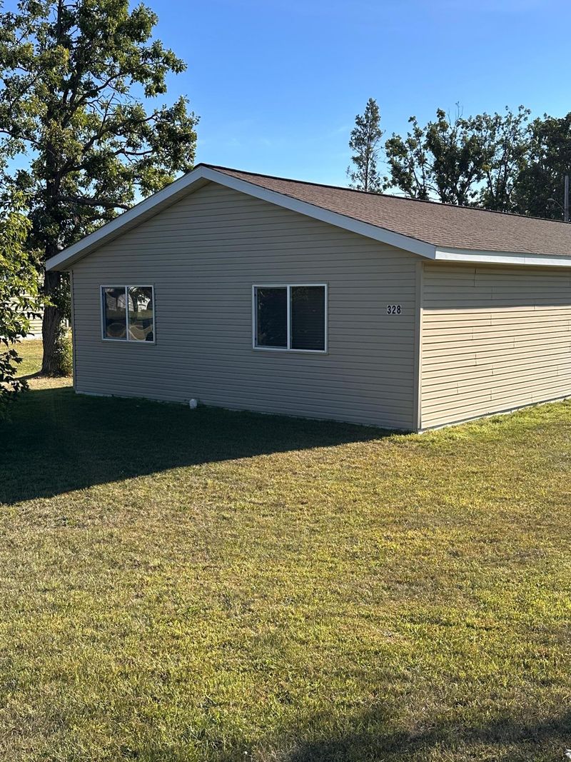 328 Gould Ave SE, Bemidji, MN 56601