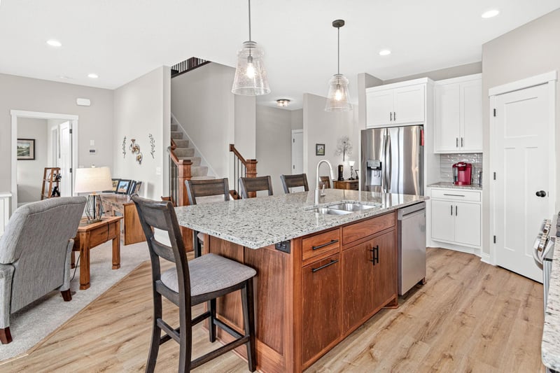 29264 Kenwood Way, Chisago City, MN 55013