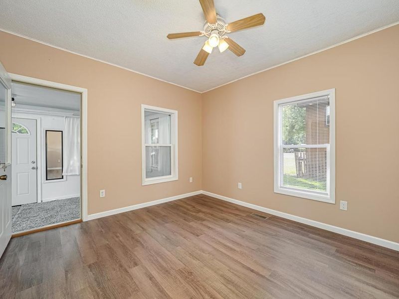 506 3rd St S, Princeton, MN 55371