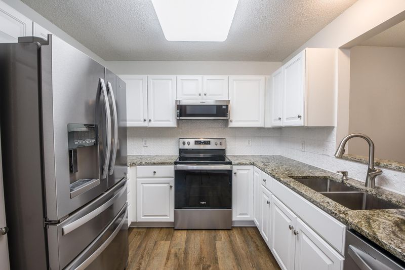 7919 Pinnacle Ave NE, Otsego, MN 55330