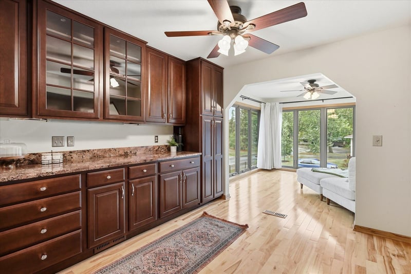7160 Imperial Ave S, Cottage Grove, MN 55016