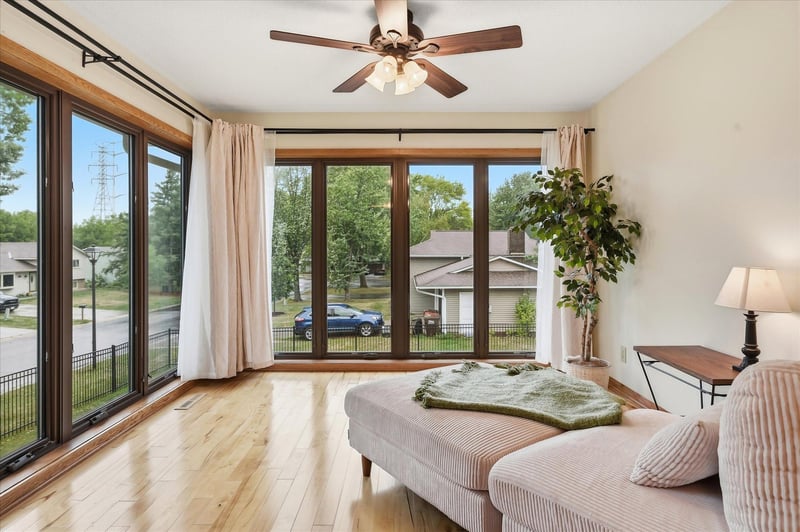 7160 Imperial Ave S, Cottage Grove, MN 55016