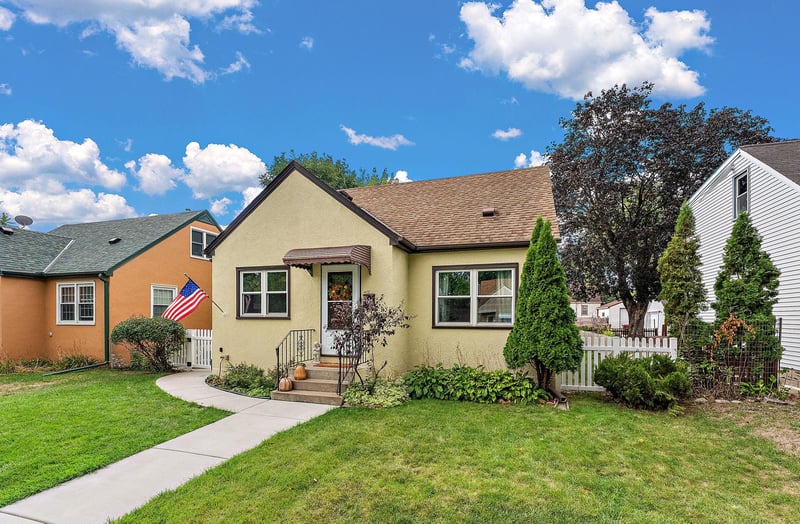 828 3rd Ave S, South Saint Paul, MN 55075