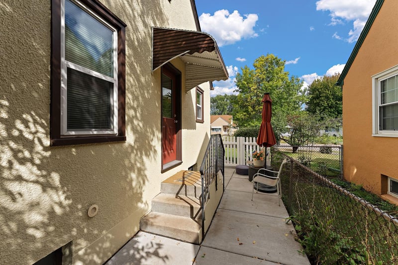 828 3rd Ave S, South Saint Paul, MN 55075