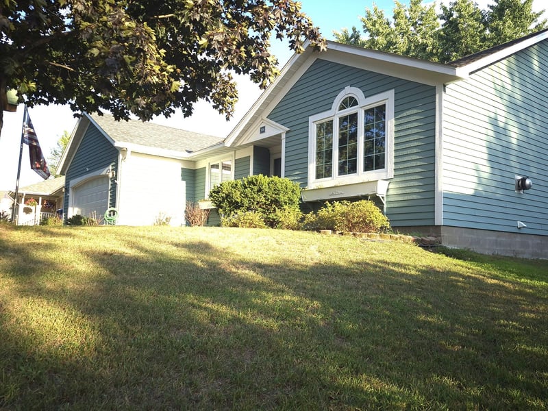 906 21st St SE, Saint Cloud, MN 56304