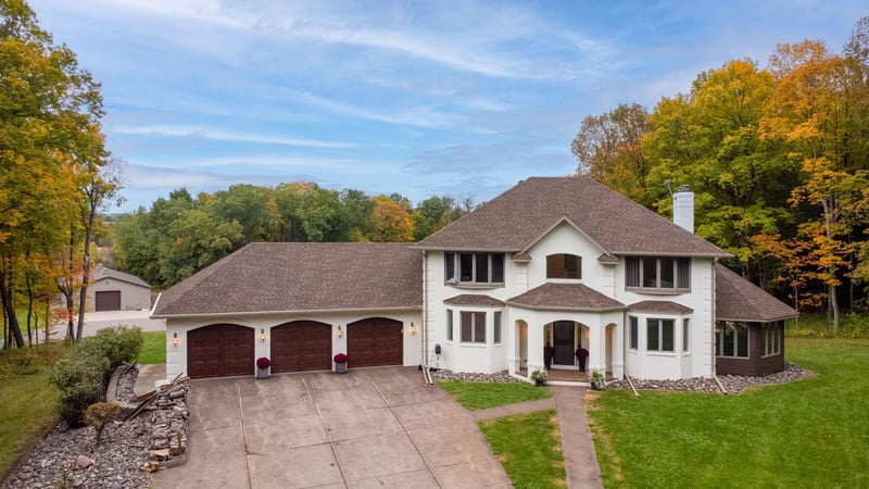 10054 County Road 17 SE, Delano, MN 55328