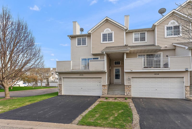 14516 Lockslie Trl, Savage, MN 55378