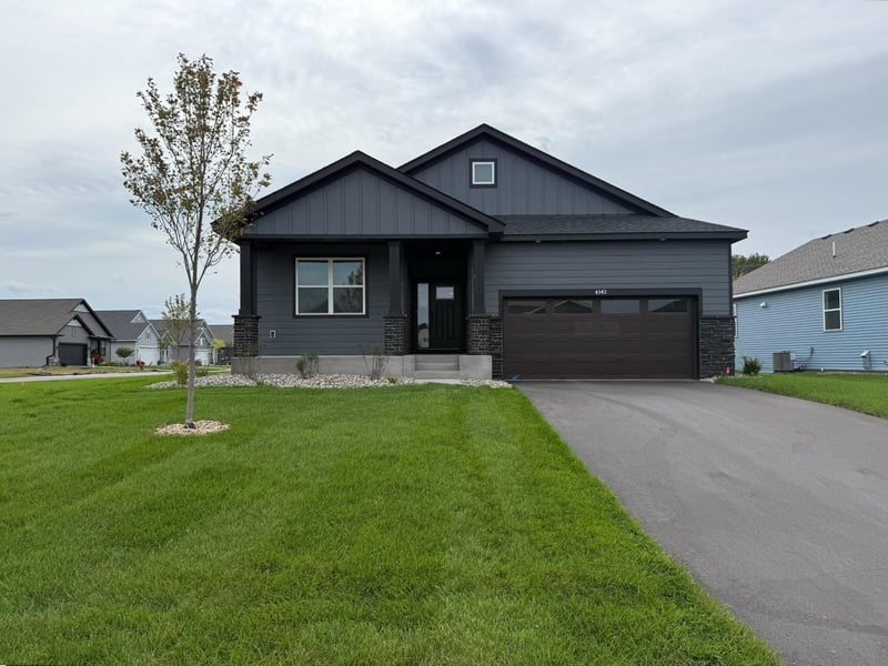 4342 132nd Ave NE, Blaine, MN 55449