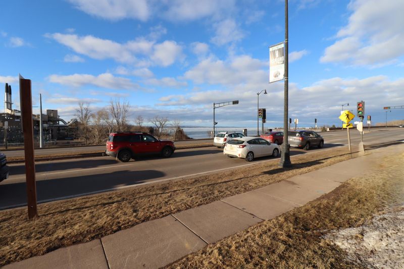 1306 Lake Shore Dr W, Ashland, WI 54806
