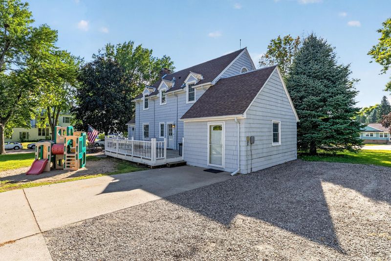 1416 Hennepin Ave N, Glencoe, MN 55336