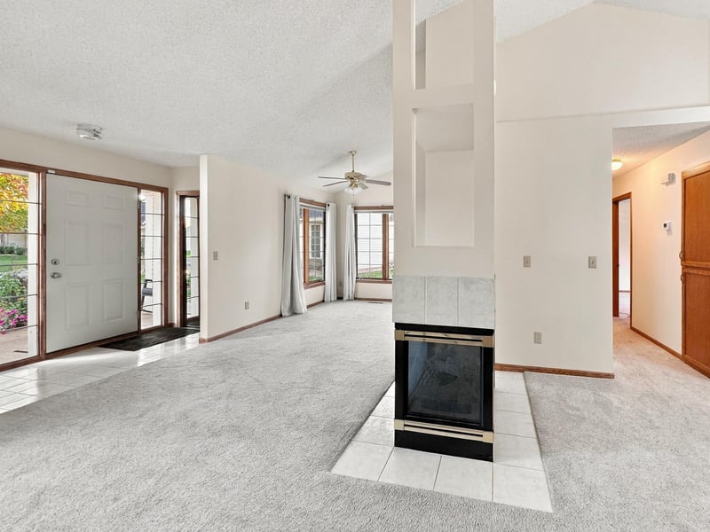 3450 131st Ave NW, Coon Rapids, MN 55448