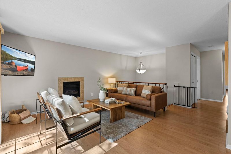 7455 Scot Ter, Eden Prairie, MN 55346