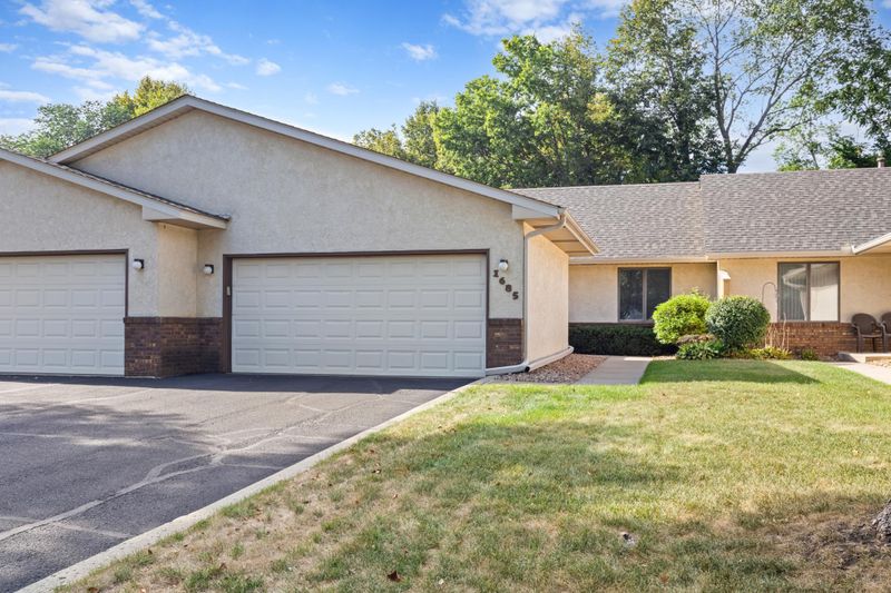 1685 6th Ave W, Shakopee, MN 55379