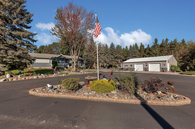 35142 93rd St, Pierz, MN 56364