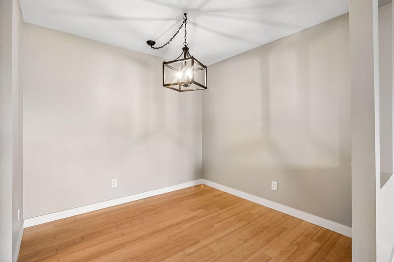 450 Ford Rd #304, Saint Louis Park, MN 55426