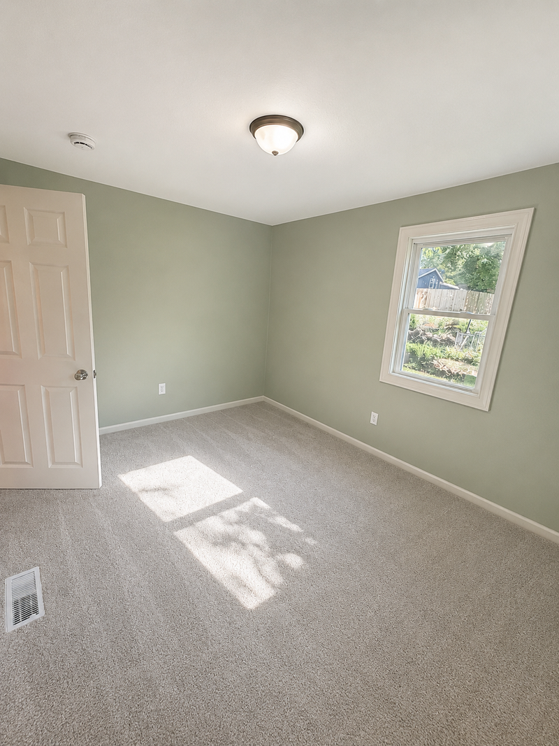 3046 Dundee Ln, Mound, MN 55364