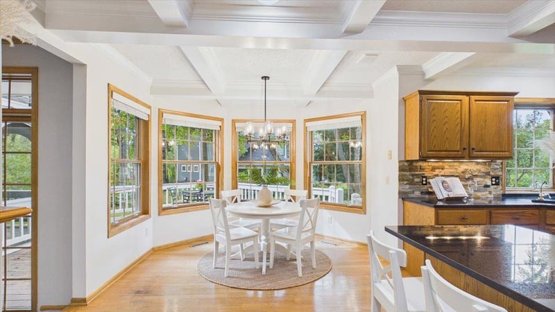 4431 Snail Lake Blvd, Shoreview, MN 55126