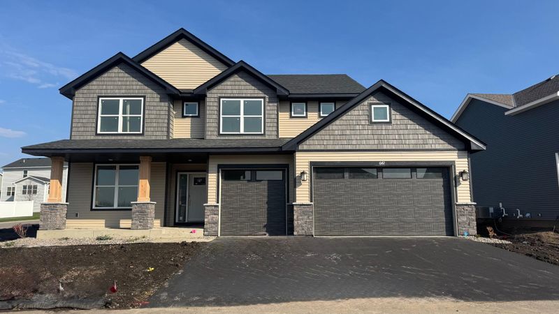 642 Sierra Pw, Waconia, MN 55387