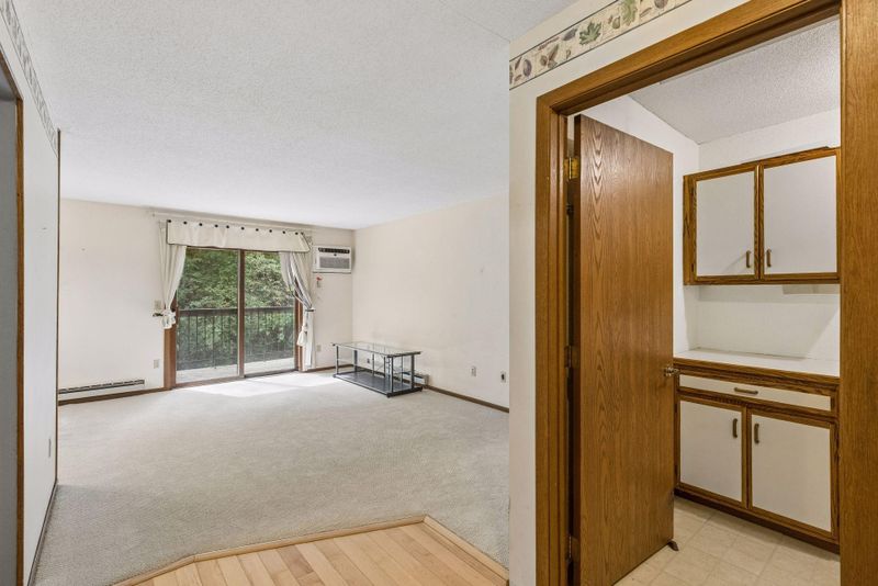 1573 Cohansey St #204, Saint Paul, MN 55117
