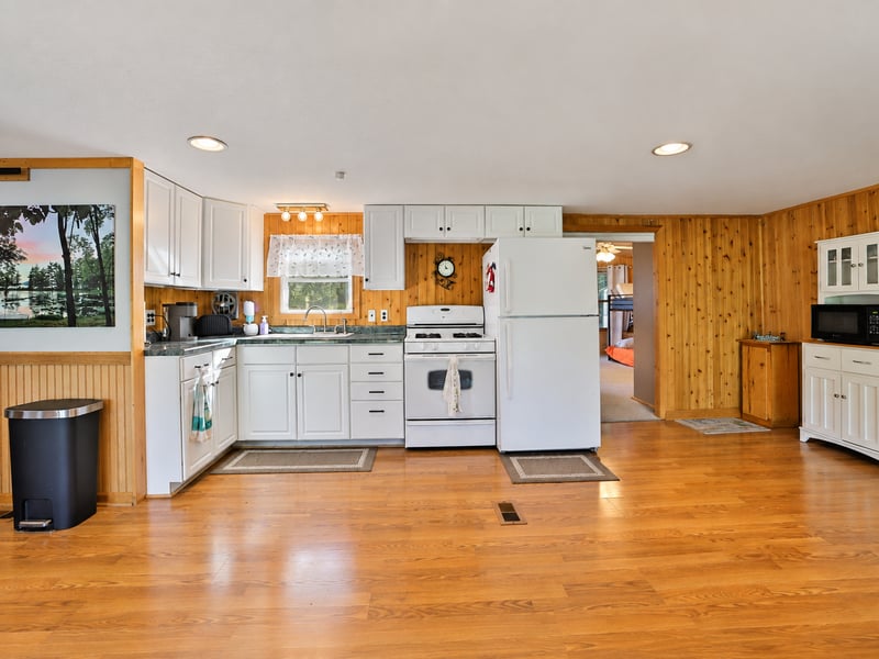 13374 Cabin Cove Trl, Crosslake, MN 56442