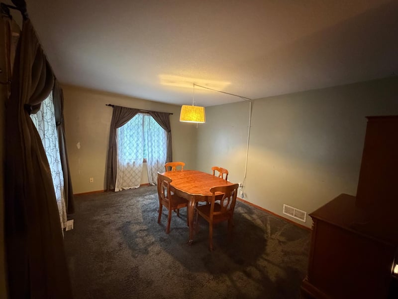 12083 Butternut St NW, Coon Rapids, MN 55448