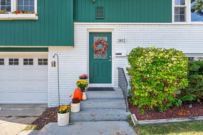 3812 Buchanan St NE, Columbia Heights, MN 55421