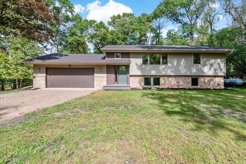 14818 219th Ave NW, Elk River, MN 55330