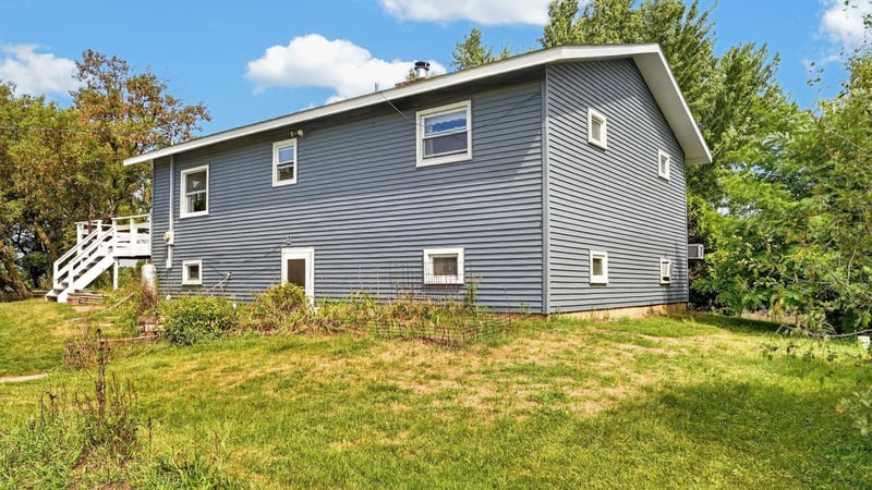 45620 Grand Ave, Harris, MN 55032
