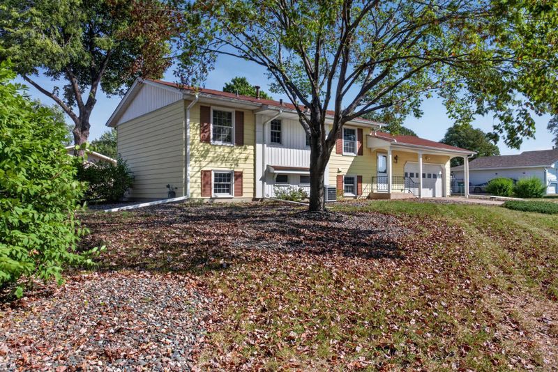 2365 106th Ave NW, Coon Rapids, MN 55433