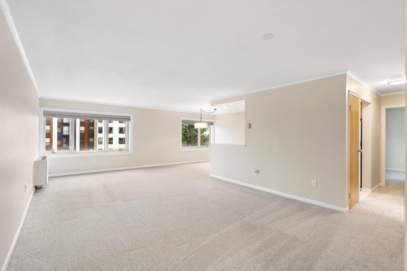 6450 York Ave S #501, Edina, MN 55435