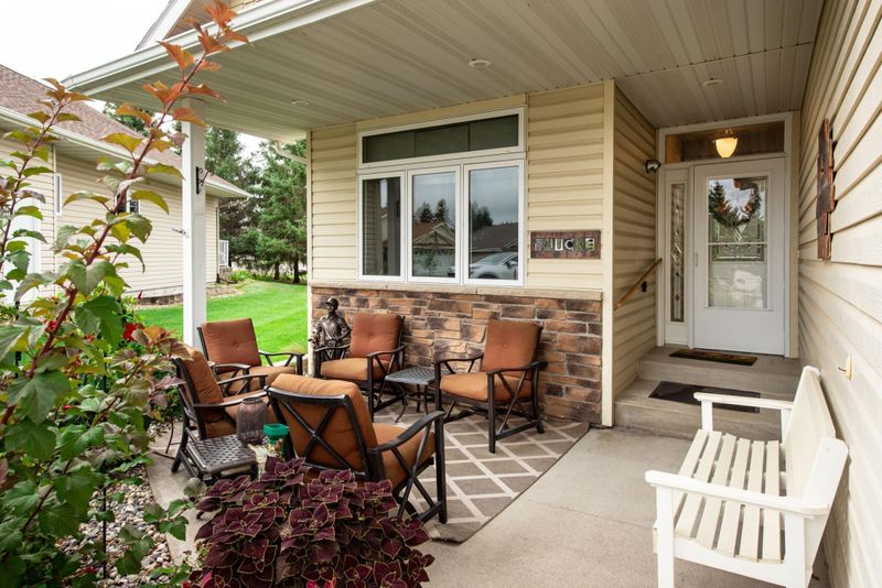 300 Ashley Ct, Alexandria, MN 56308