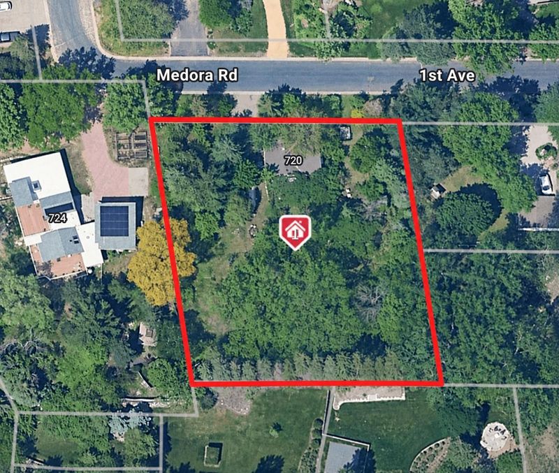 720 1st Ave, Mendota Heights, MN 55118