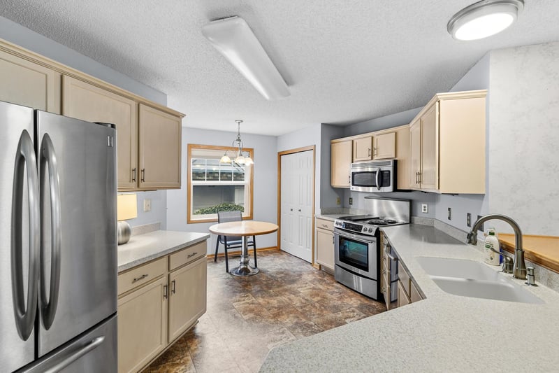 3848 Linden Ave, White Bear Lake, MN 55110