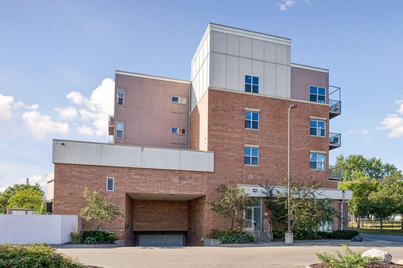 2929 21st Ave S #306, Minneapolis, MN 55407