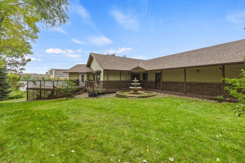 22 13th St S, Sauk Rapids, MN 56379