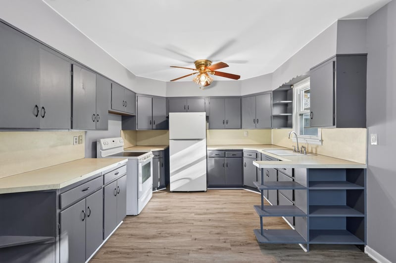 2841 Blackstone Ave, Saint Louis Park, MN 55416