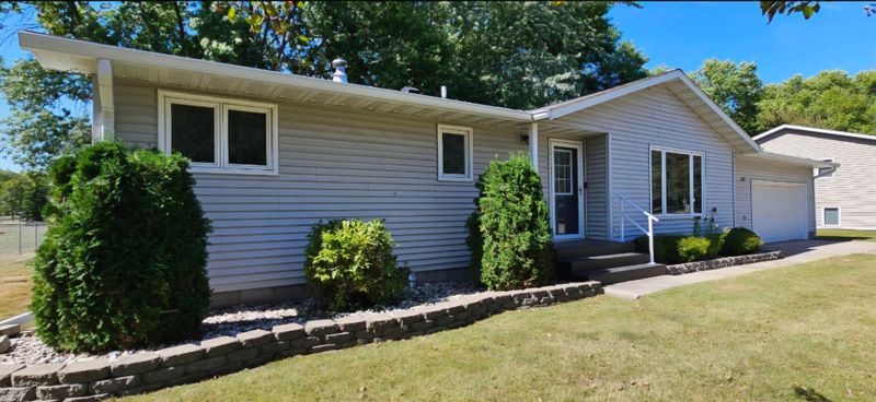 113 6th St S, Hoffman, MN 56339